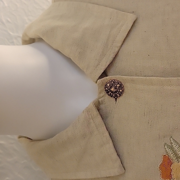 Vtg TAPESTRY PATCH Linen Floral Embroidered Decorative Button Down Shacket - Picture 8 of 10
